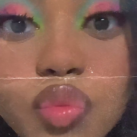 Meet your Posher, Keithara - Picture 4 of 11